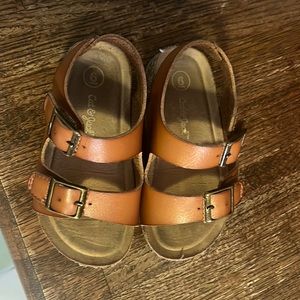 Sandals. Excellent condition